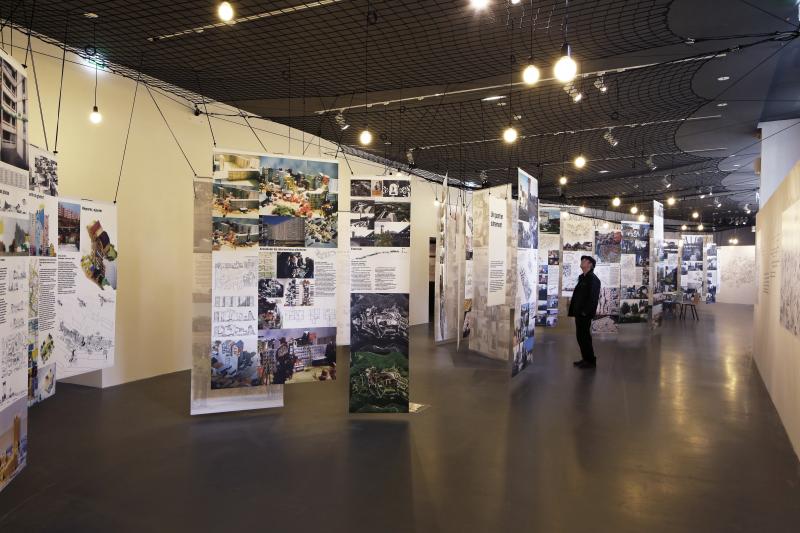 Vue de l'exposition originale à la Cité de l'architecture & du patrimoine, 2015