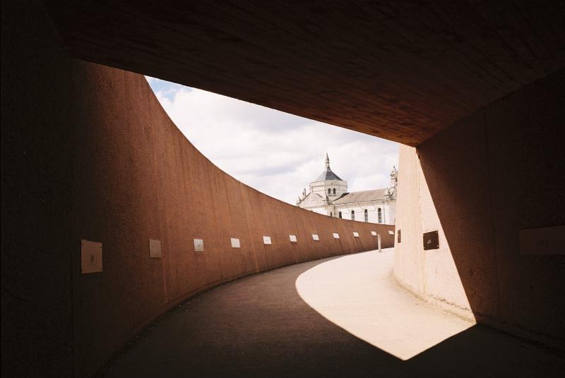 Mémorial de Notre-Dame-de-Lorette, Ablain Saint-Nazaire 